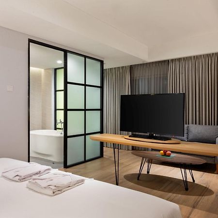 Hotel Santika Pasir Koja Бандунг Экстерьер фото