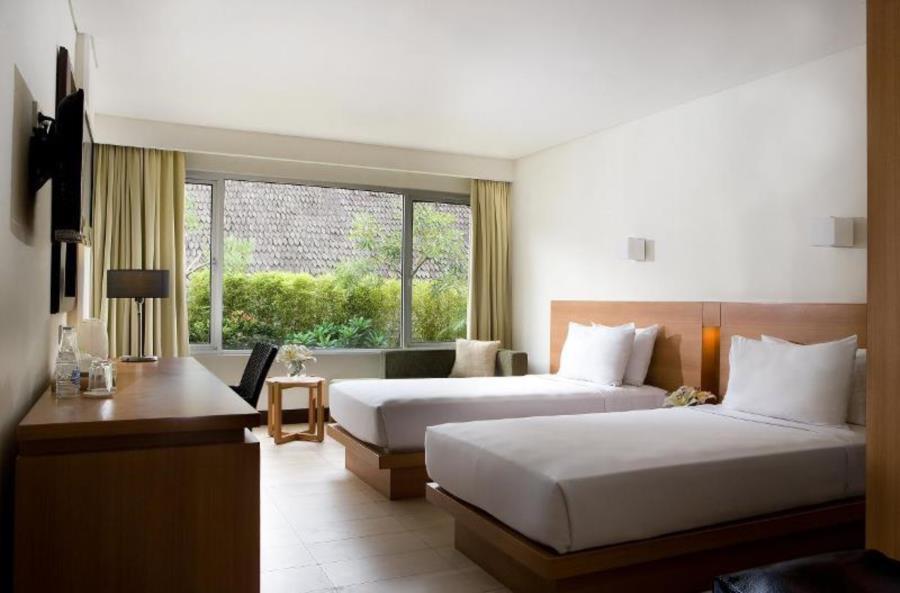 Hotel Santika Pasir Koja Бандунг Экстерьер фото