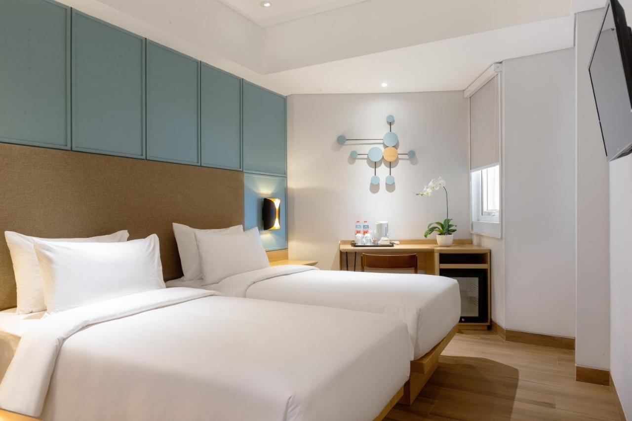 Hotel Santika Pasir Koja Бандунг Экстерьер фото